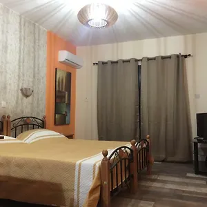 Pomelo Apartment